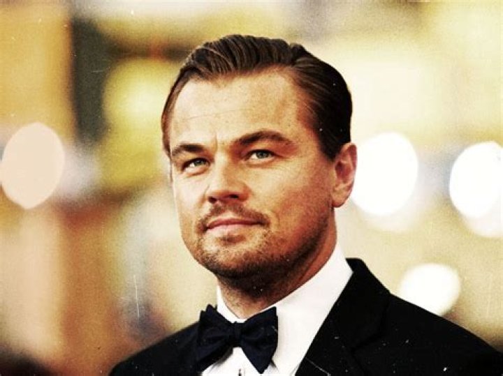 Did Leonardo DiCaprio really smoke in Titanic?