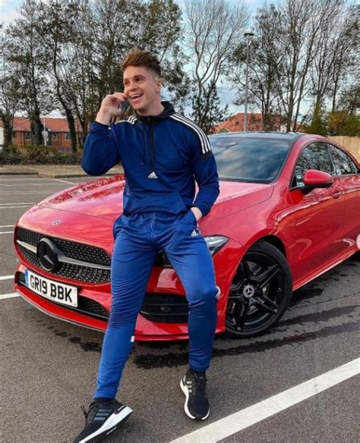 How much is Joe Weller worth?