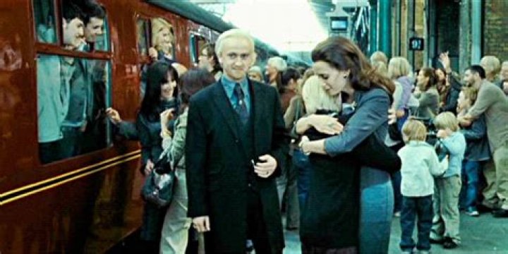 How old was Emma Watson at the end of Harry Potter?