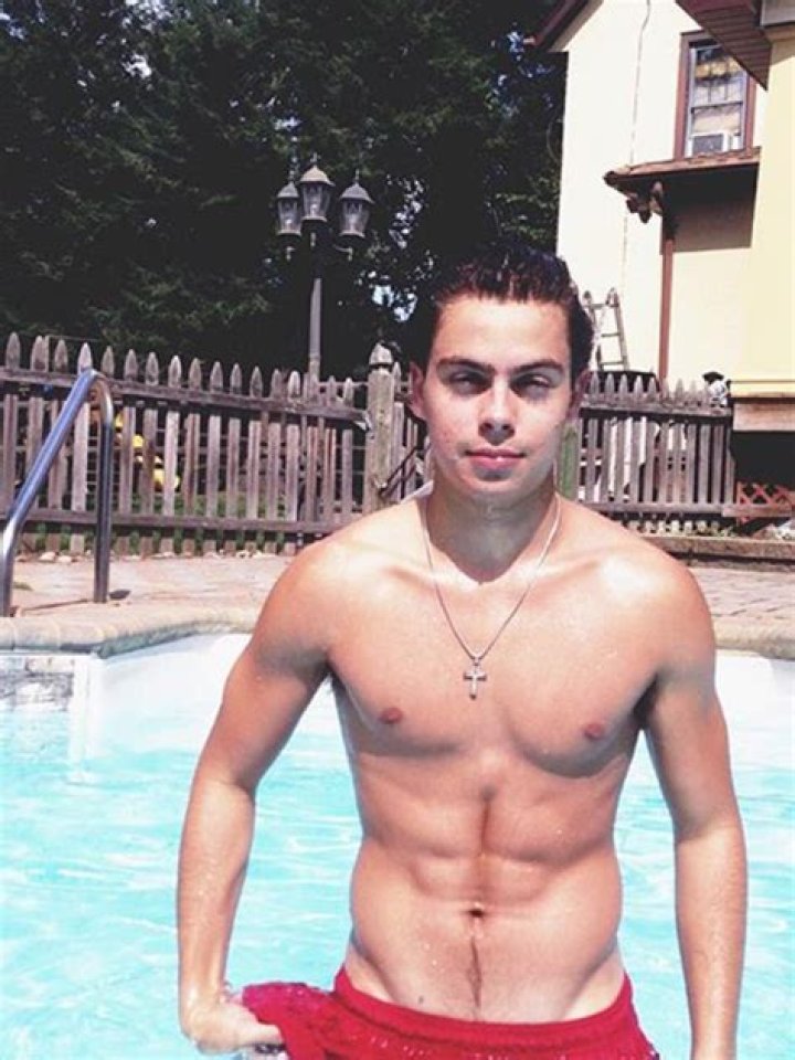 Is Jake T Austin dating? – Celebrity.fm – #1 Official Stars, Business & People Network, Wiki, Success story, Biography & Quotes