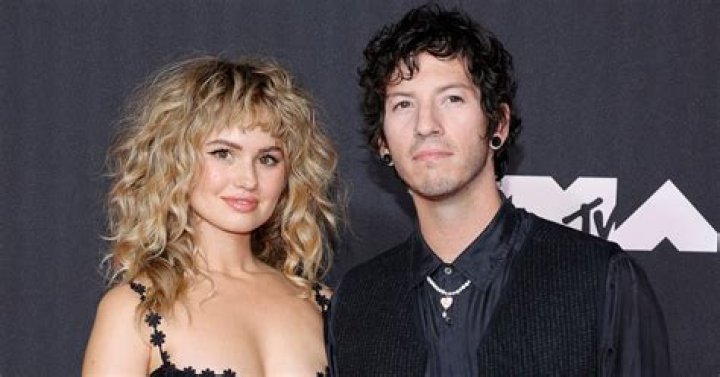 What is Debby Ryans net worth? – Celebrity.fm – #1 Official Stars, Business & People Network, Wiki, Success story, Biography & Quotes