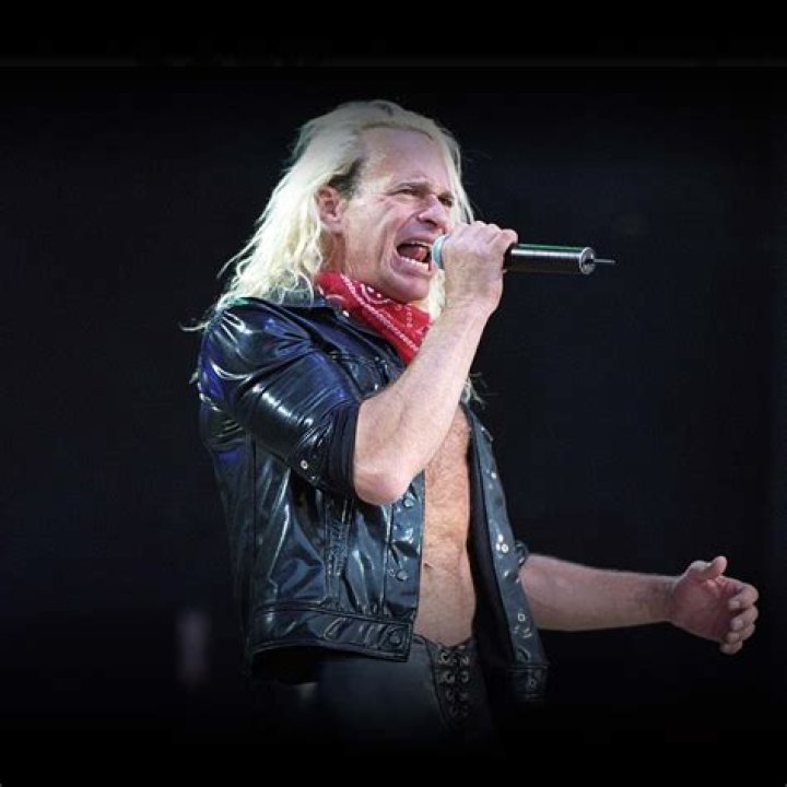 What is Veronica Roth net worth? – Celebrity.fm – #1 Official Stars, Business & People Network, Wiki, Success story, Biography & Quotes