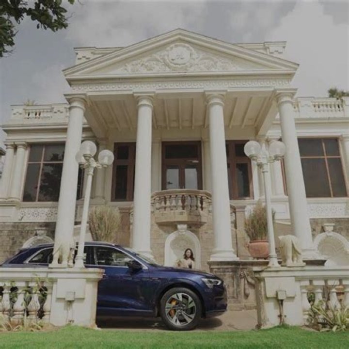 Where is SRK now? – Celebrity.fm – #1 Official Stars, Business & People Network, Wiki, Success story, Biography & Quotes