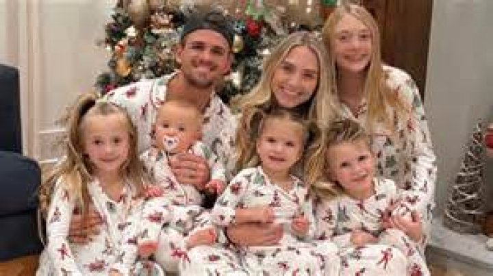 Who did Cole LaBrant do vines with? – Celebrity.fm – #1 Official Stars, Business & People Network, Wiki, Success story, Biography & Quotes