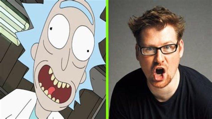 Who does Summer’s voice on Rick and Morty?
