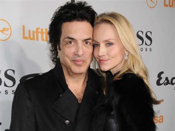 ¿Quién es la esposa de Paul Stanley? – Celebrity.fm