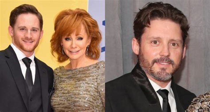 Why did Rebas husband leave? – Celebrity.fm – #1 Official Stars, Business & People Network, Wiki, Success story, Biography & Quotes